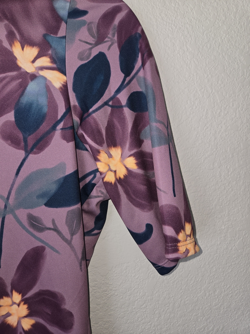 Pearl Izumi Women's Purple Floral Cycling Jersey - Picture 3 of 12